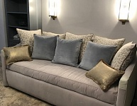 Декоративные диванные подушки  из бархата, жаккарда и современного  льна с золотым напылением.  Выполнены специально для готового дивана -кfdhgxjhfjg