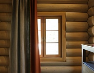 Декоративная штора из плотного льна и с декором из шерсти (ткани Франция, Англия). Дом  в Подмосковьеfdhgxjhfjg
